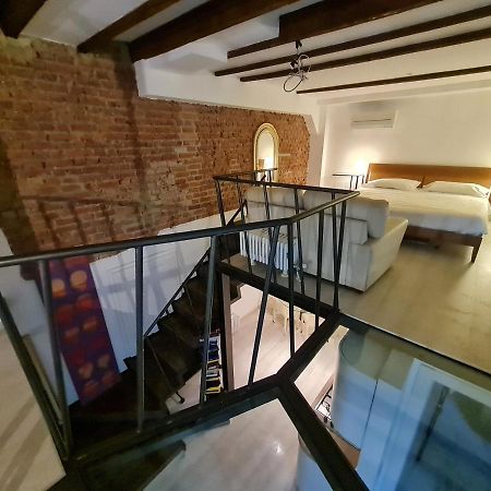 Isola - Ugo Bassi Charme Loft Apartment Milan Exterior photo