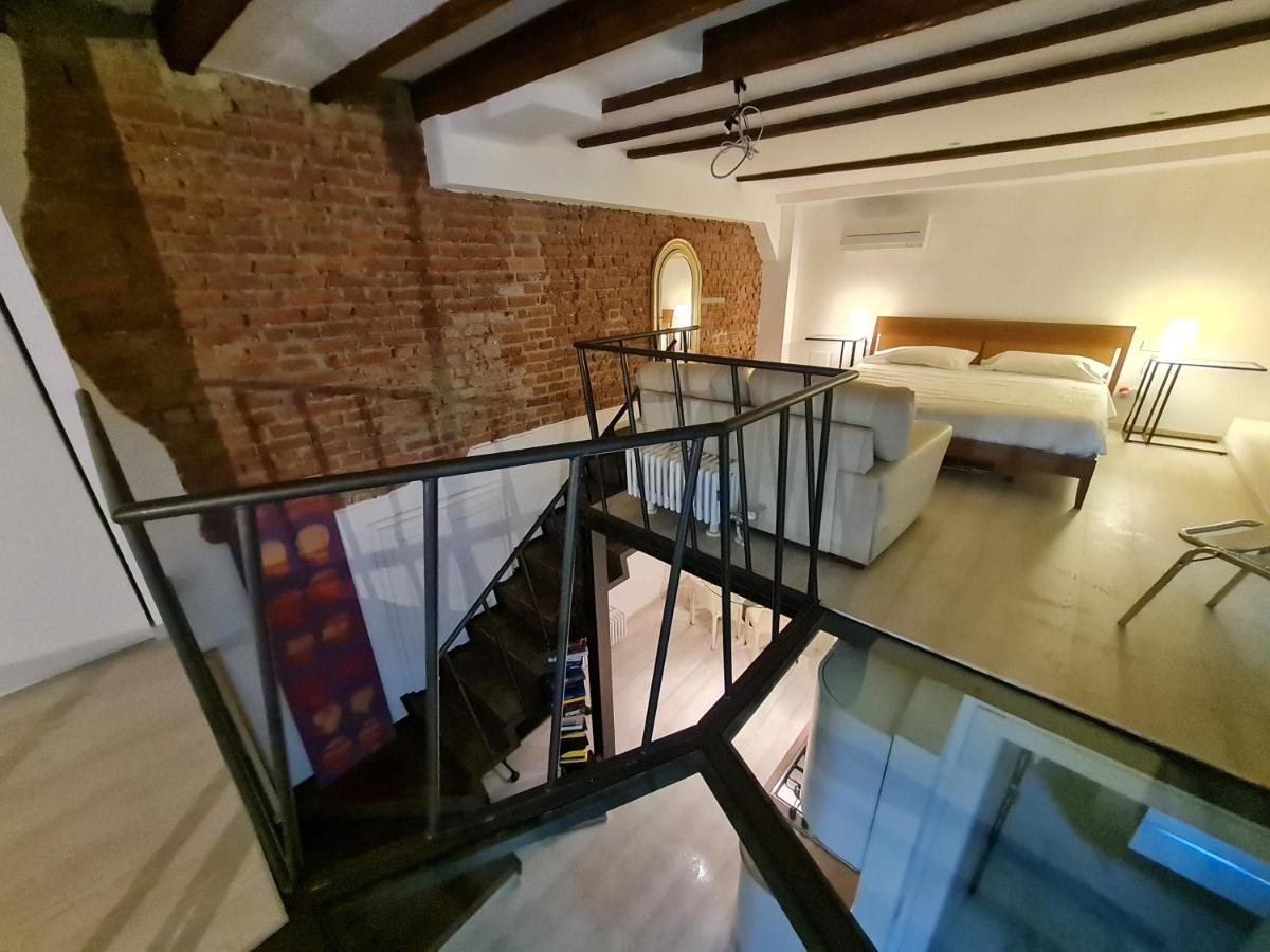Isola - Ugo Bassi Charme Loft Apartment Milan Exterior photo